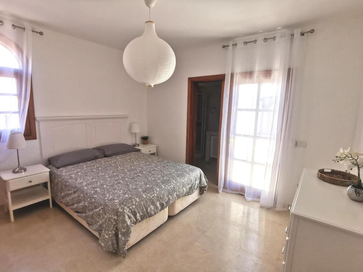 Villa Ibiza - Beautiful House With Private Pool Chayofa 외부 사진