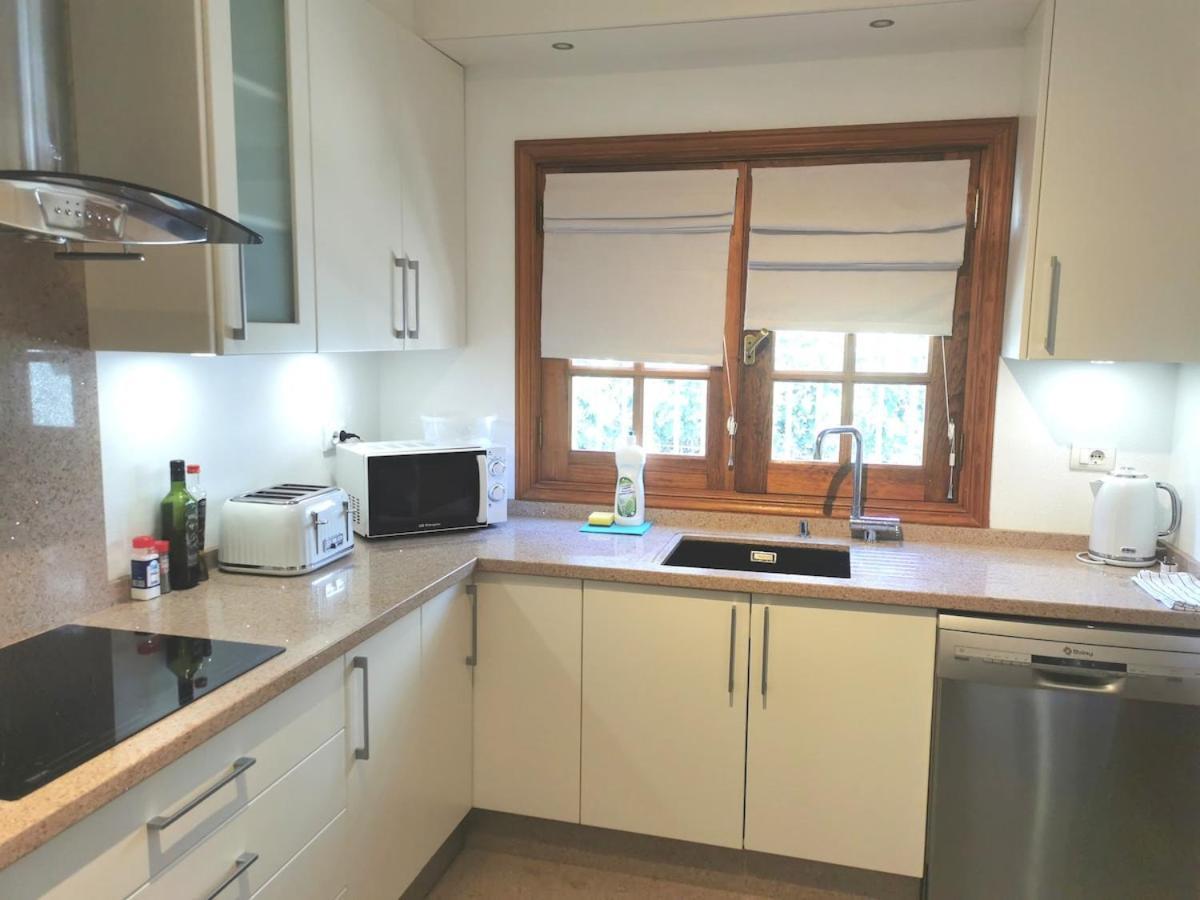Villa Ibiza - Beautiful House With Private Pool Chayofa 외부 사진